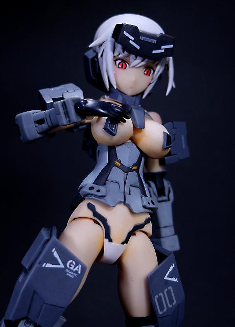 Fig-Mo]フレームアームズ・ガール 試製迅雷 - Re:JINの作品